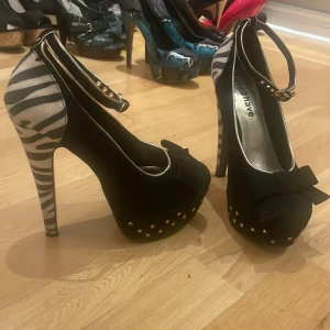 Have2have högklackat - Högklackad sko från have2have i nyskick