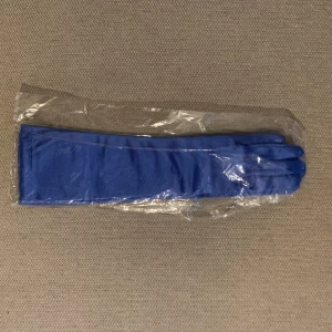 Blå långärmade handskar - Perfekt till bal eller halloween