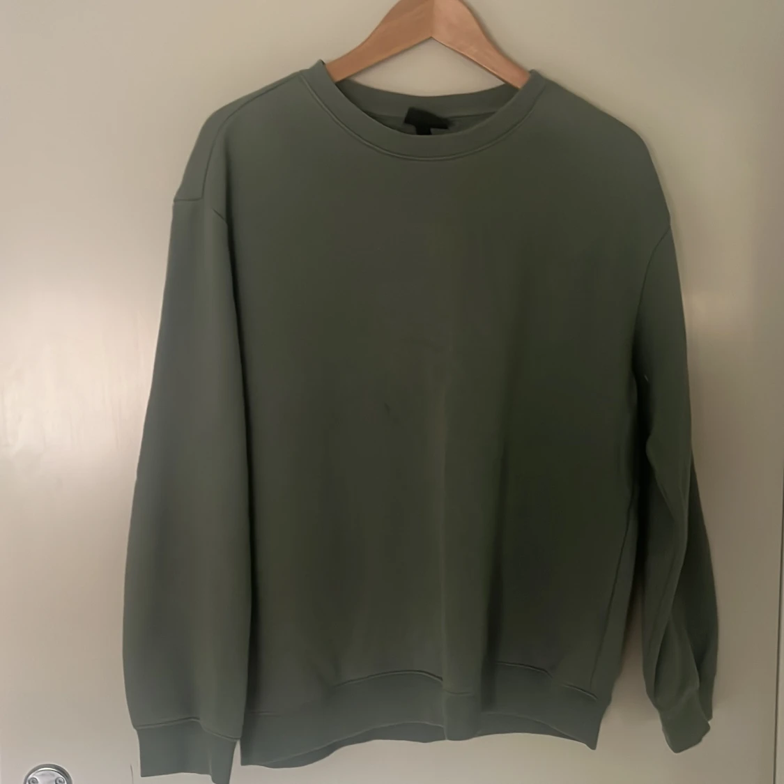 Grön sweatshirt från H&M