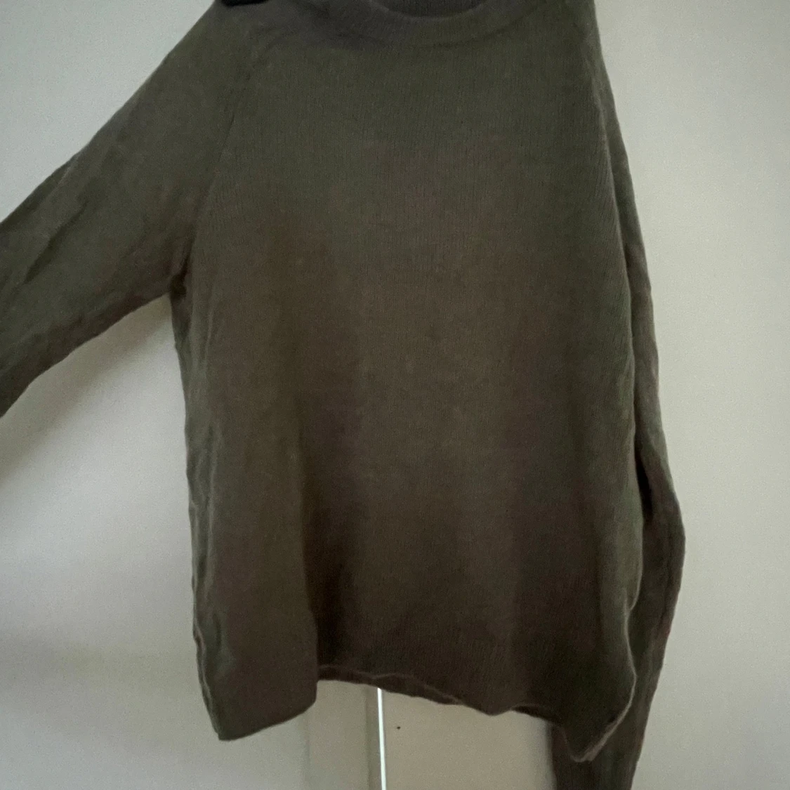 Sticlad tröja från zara - 90