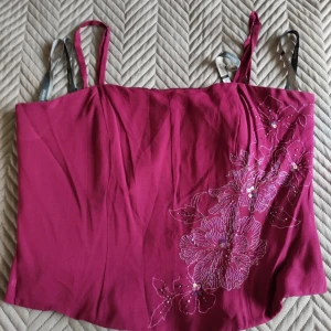 Lila två set klänning - Fin lila klänning, mörkare irl