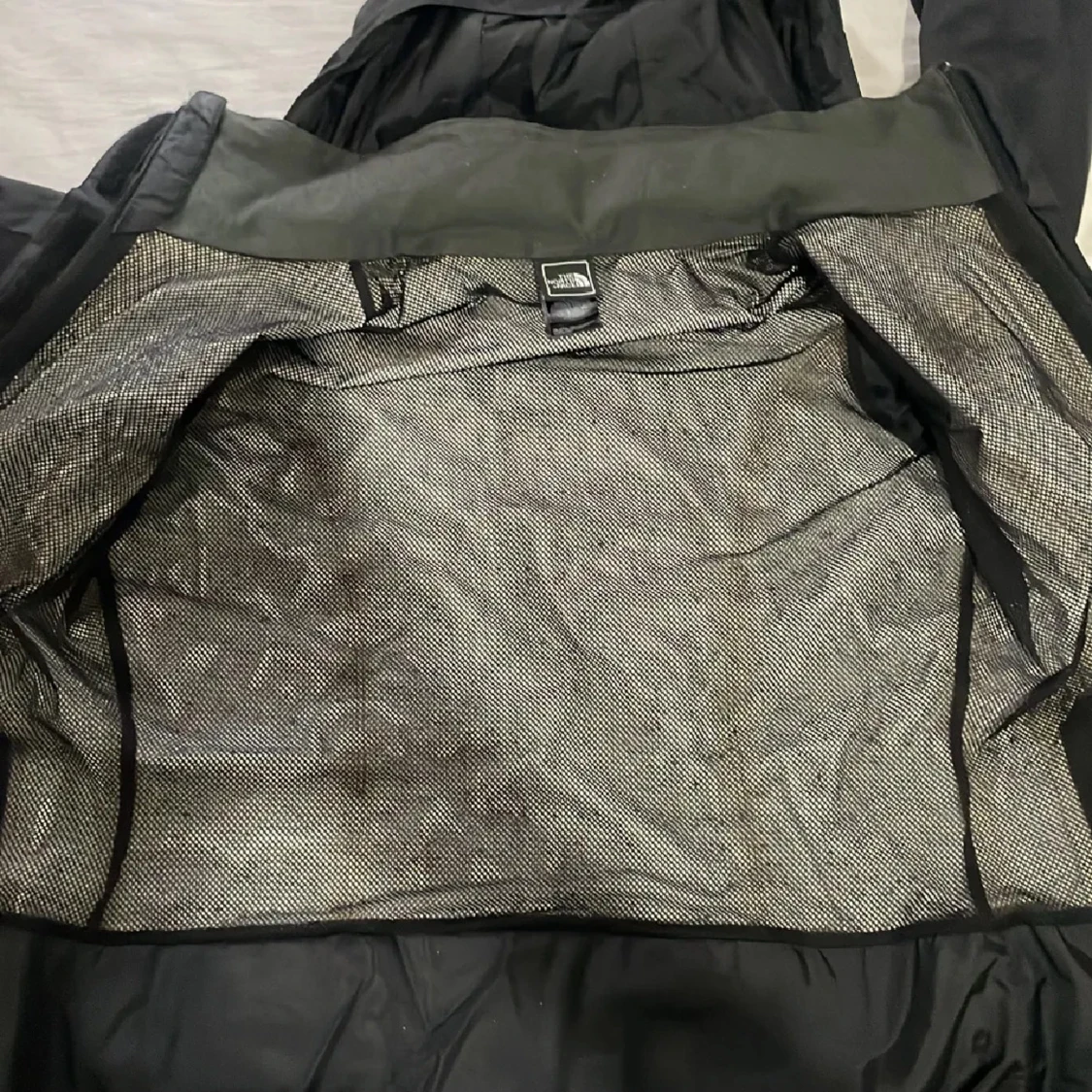 Svart vindjacka från The North Face - 90