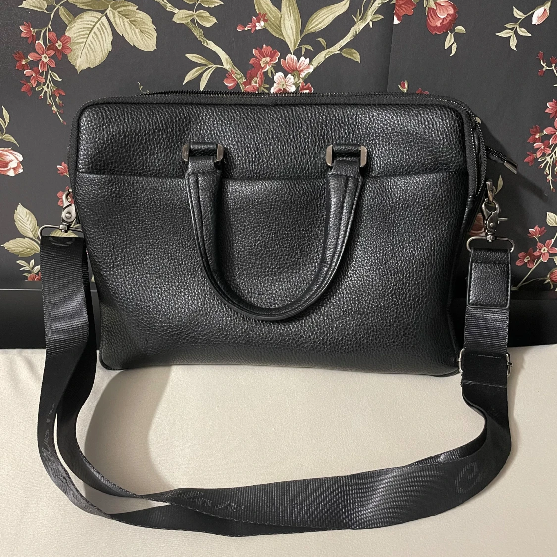 Svart datorväska från Cantlor - 90