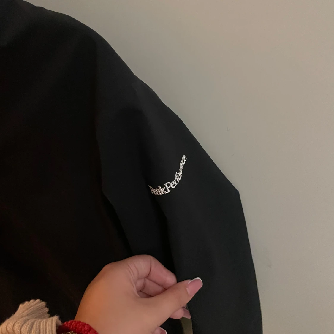 Svart jacka från Peak Performance - 90