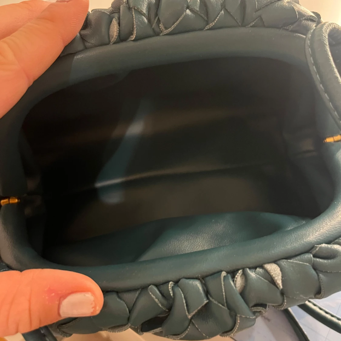 Blå flätad axelväska - 91