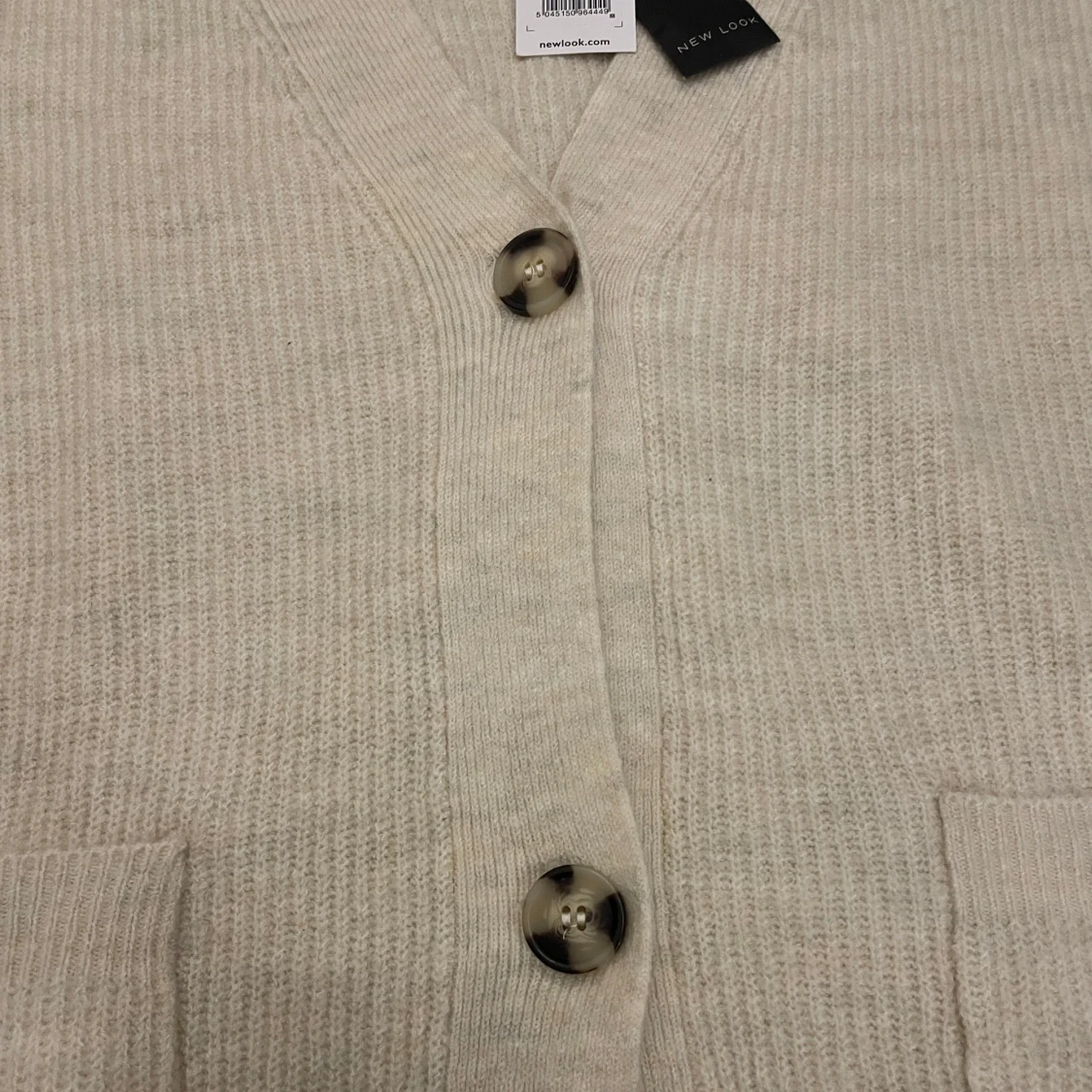 Beige ribbad/stickad kofta från New Look - 93