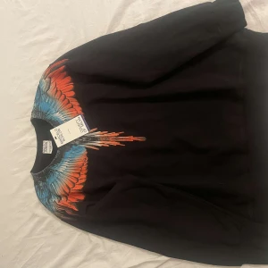 Marcelo burlon - En helt ny Marcelo burlon tröja Storlek: L