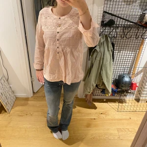 Odd Molly tröja  - Hej säljer denna Odd Molly tröja då den inte kommer till användning längre❤️ 