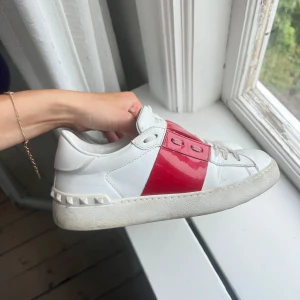 Valentino skor - Valentino skor i strl 37 1/2