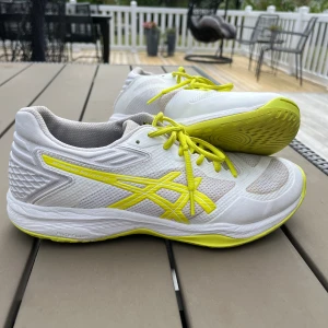 Träningsskor - Träningsskor för inomhus träning.