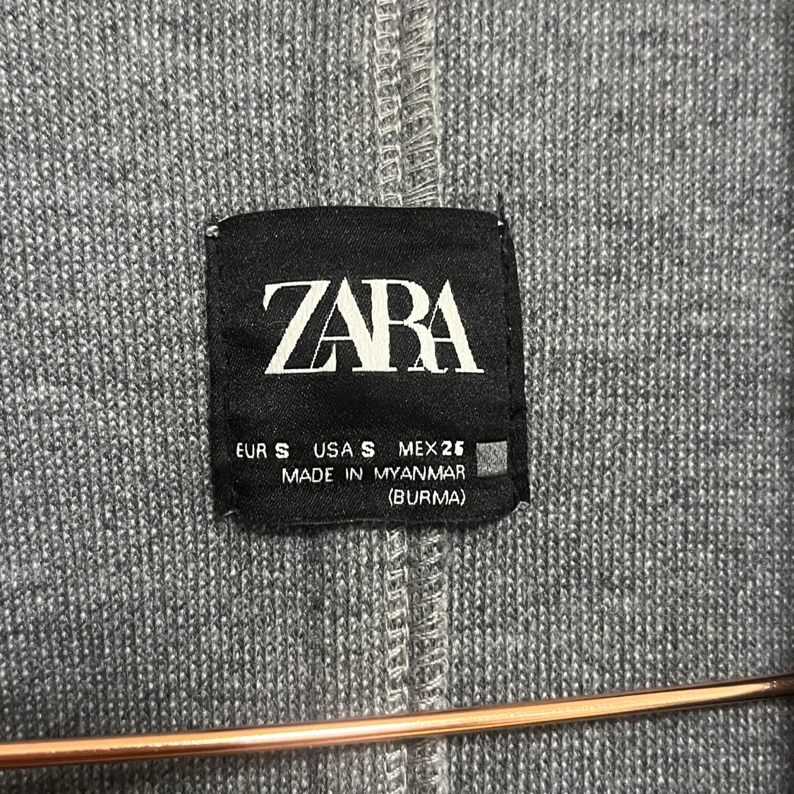 Grå lång kappa - 4