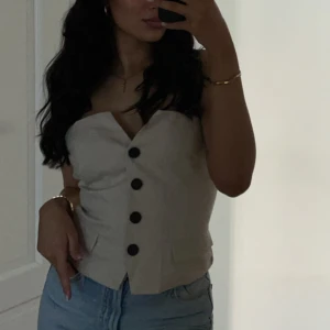 Topp - Jätte fin topp aldrig använt prislapp finns kvar🤍