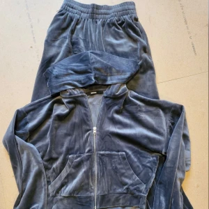 Velour set Bik Bok - Säljes separat eller som set 💕Ej använda💓