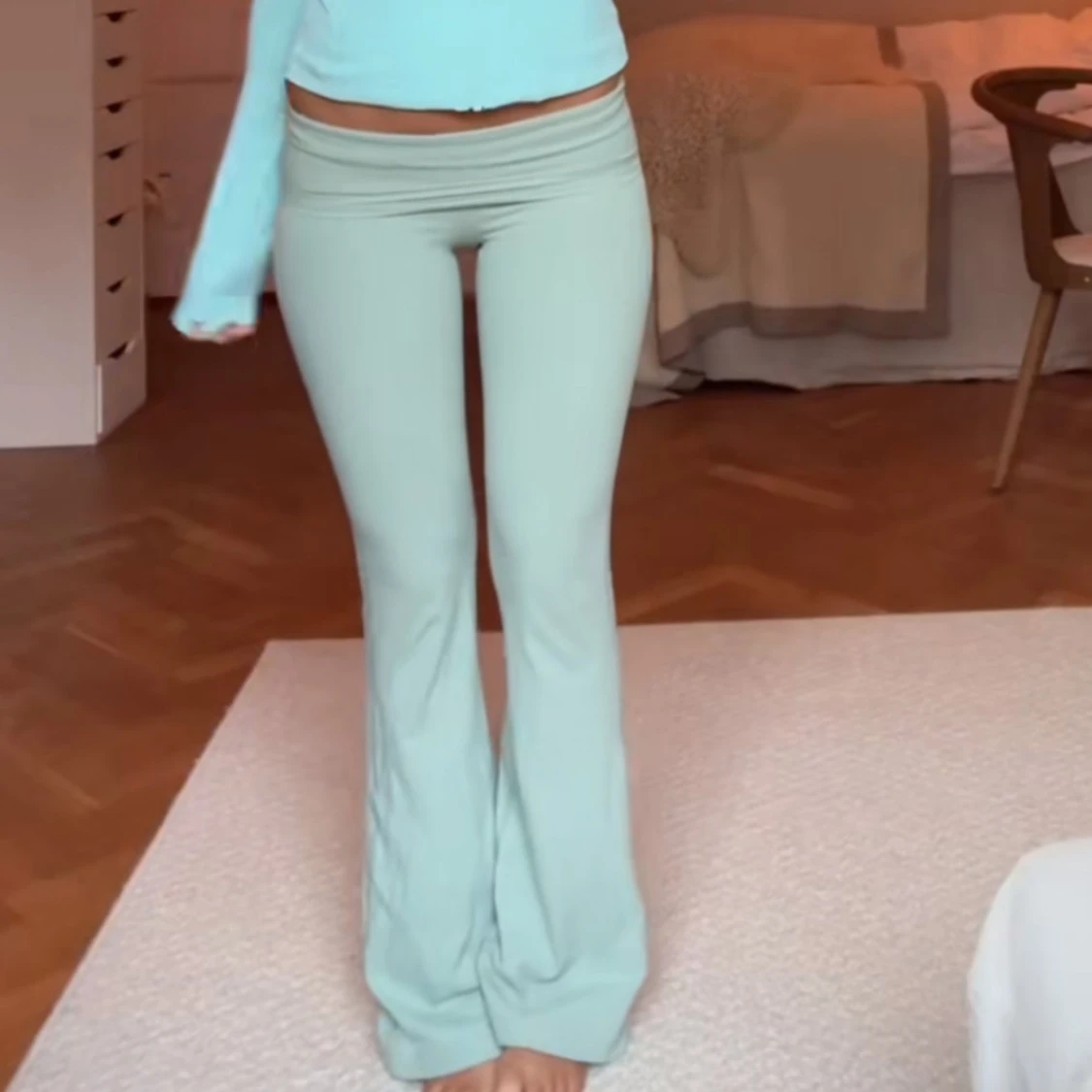 Lululemon flared pant