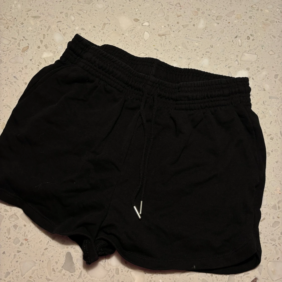 Svarta shorts från H&M