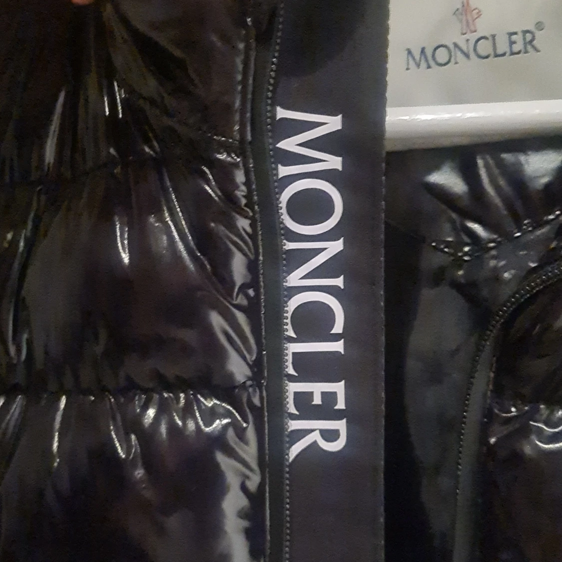 Svart dunväst från Moncler - 91