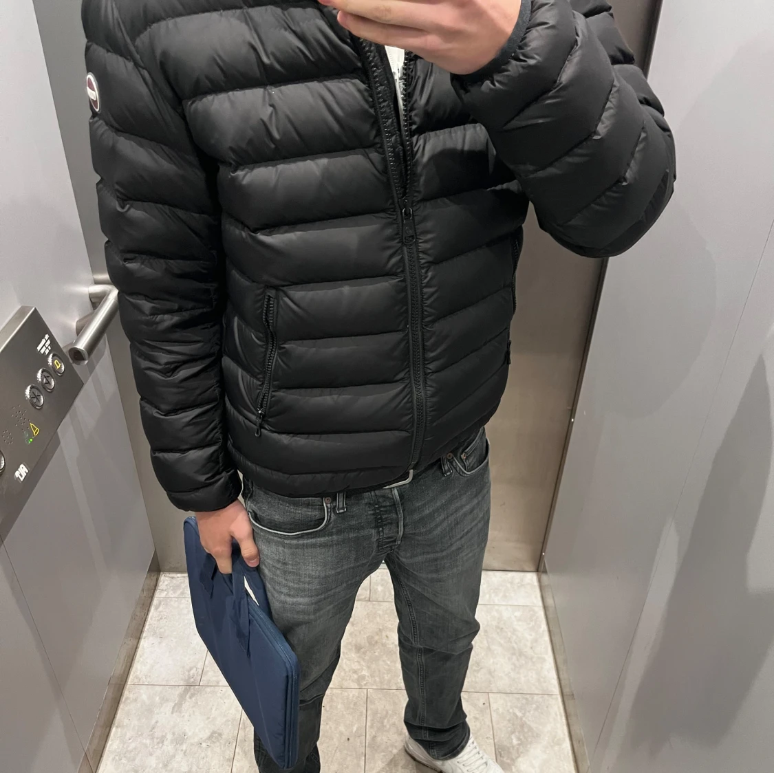 Svart dunjacka från Colmar - 91