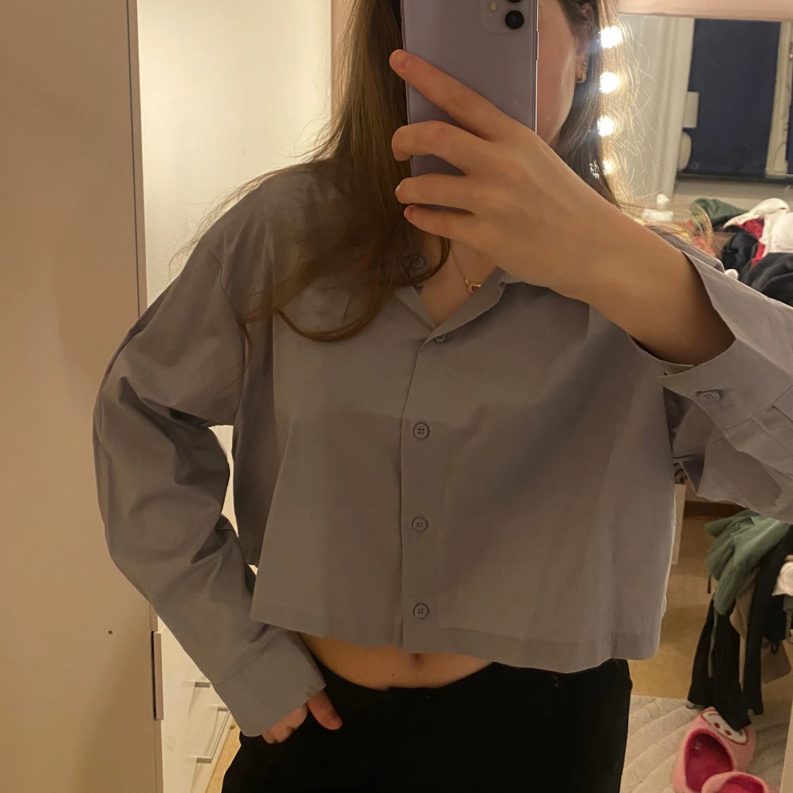 Grå croppad skjorta - 1