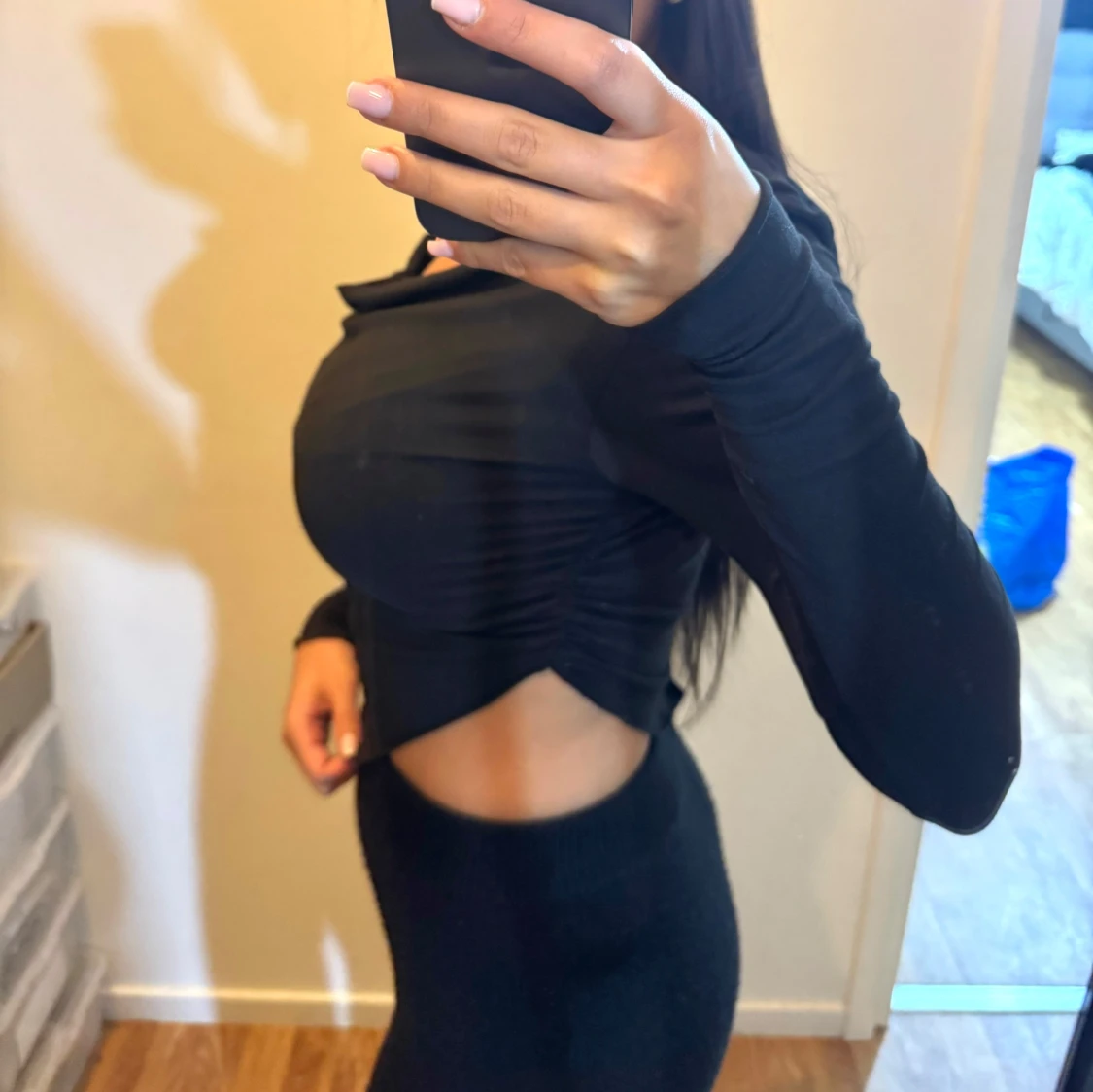 Svart långärmad topp - 2