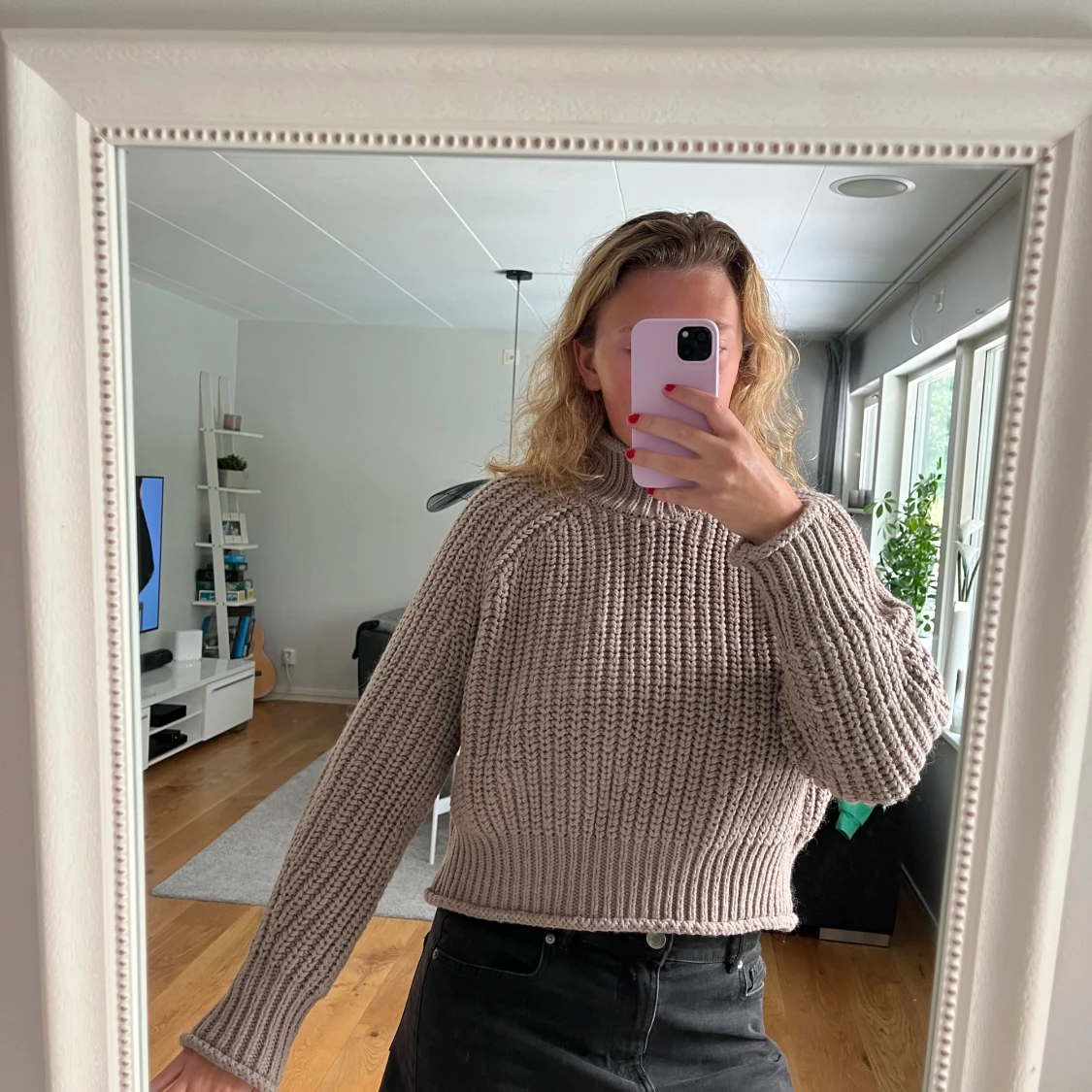 Beige stickad tröja - 90