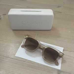 Chimi 04 - Säljer mina cimi i 04. Dom är helt oanvänd och är skit snygga. Nypris är 1350❤️ 