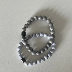 Armbands duon. GRATIS FRAKT - GRATIS FRAKT JUSR NU. Pris går att diskutera  Har du några vriga frågor så fråga på 😀