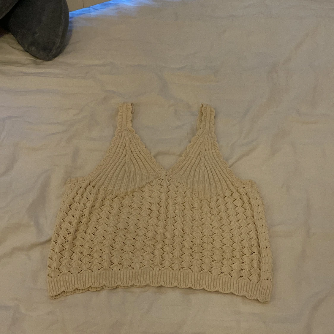 Beige stickad topp från H&M