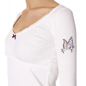 Odd molly topp - Långärmad odd molly topp i ljusrosa/babyrosa! I storlek 2 (passar xs-m). Har själv sytt in den lite vid midjan för att den ska bli lite mer passande/slimfit. Säljer även en i marinblå! Det är bara att skriva vid frågor eller funderingar💞☺️