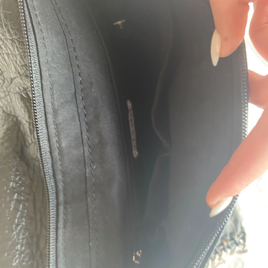 Tiamo axelväska - 90