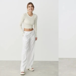 Linnebyxor Gina - Populära linnebyxor från förra året. Rätt så genomskinliga, har inte kommit till användning. Ordinariepris 399, mitt pris: 300