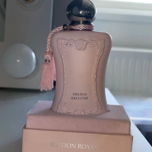 Delina exlusif parfym - Parfym från parfums de marly. 75 ml. 75 & kvar av innehållet 