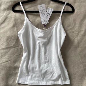 Nytt Gina linne - Nyköpt med lappar kvar💕 nypris är 129kr