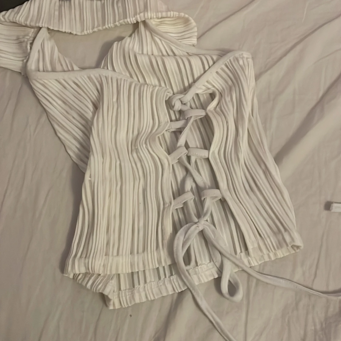 Halter top med snörning - 91