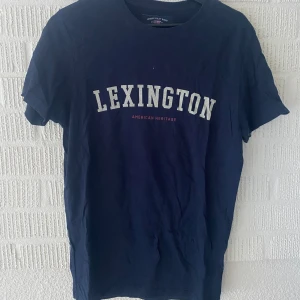 Lexington t-shirt - T-shirt från lexington Bra skick😊