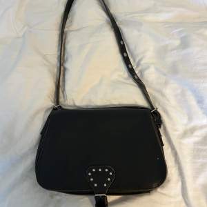 Crossbody bag från Lindex!