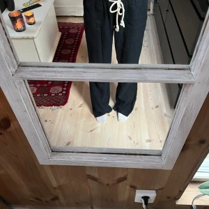 Roxy linne byxor -  Säljer på grund av att de inte kommit användning  💕 