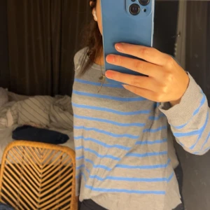 Randig tröja - Bra sick inga fläckar