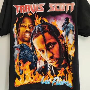 Travis Scott t-shirt  - Helt ny Travis Scott t-shirt