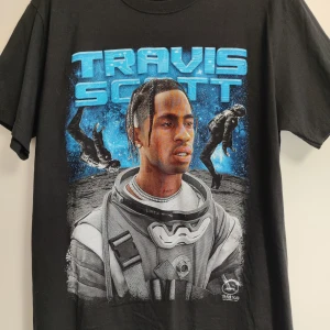 Travis Scott t-shirt - Helt ny travis scott t-shirt