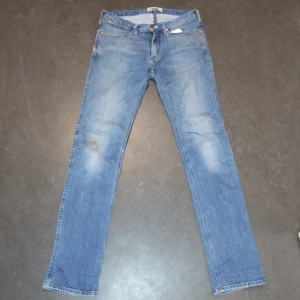 Acne jeans - Ett par riktigt snygga acne jeans till bra pris
