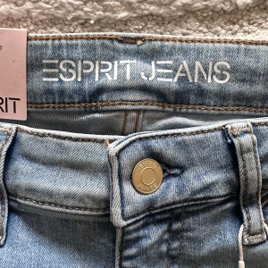 Esprit jeans - Säljer dessa klassiska esprit jeans. De är helt nya med prislapp💗💗