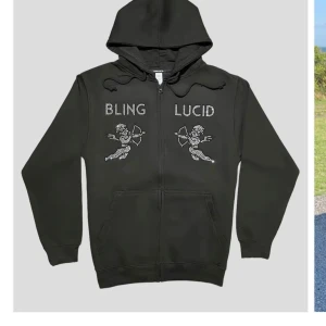 Zip up - Svin cool zip up som jag inte använder längre💗saknar några små stenar men inget man tänker på! Priset är diskuterbart💗 nypris:800