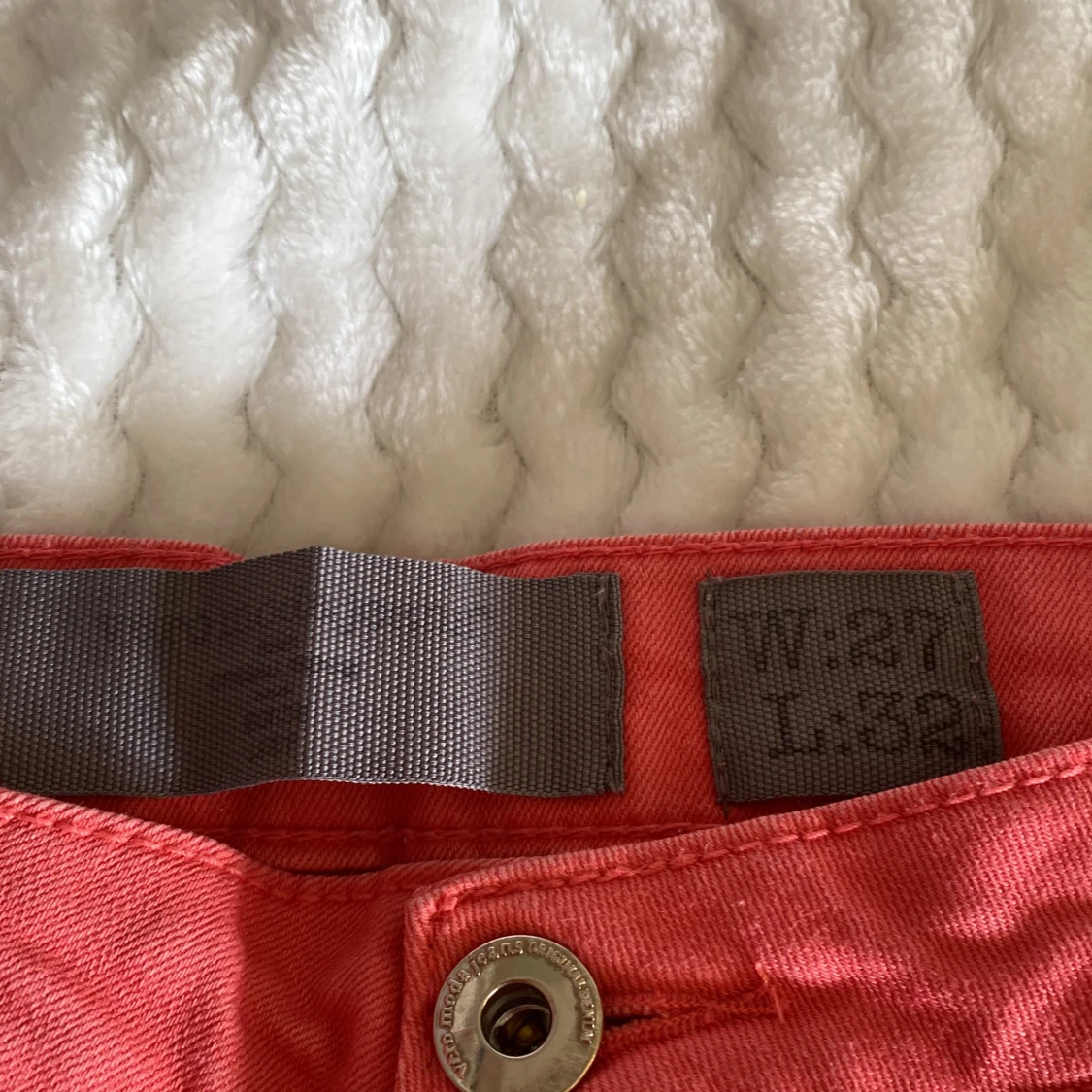 Röda jeans från Vero Moda - 27