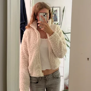 Fluffig jacka - Fluffig jacka från H&M