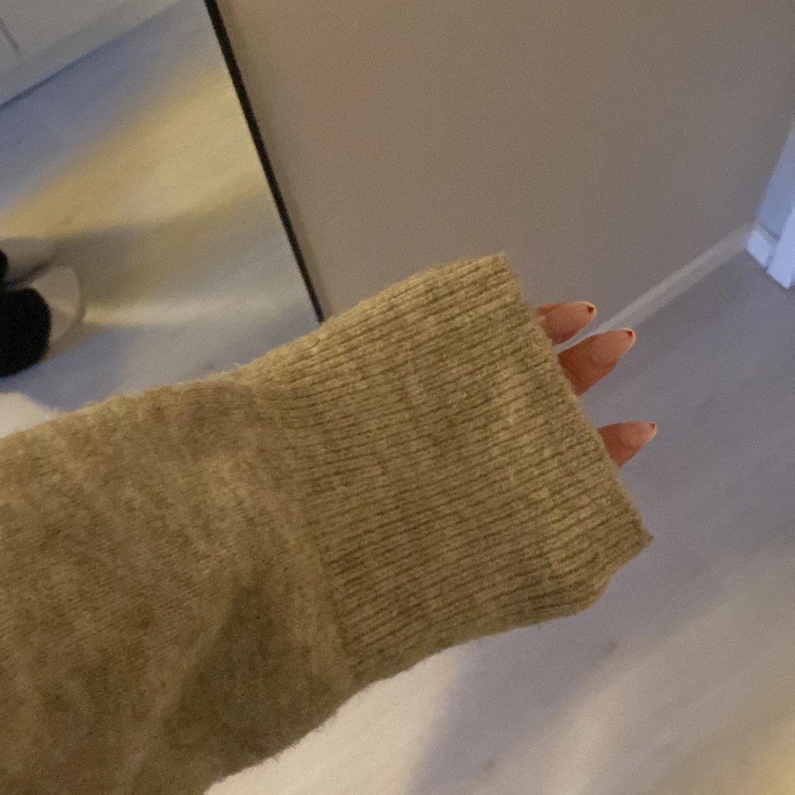 Stickad tröja  - 91