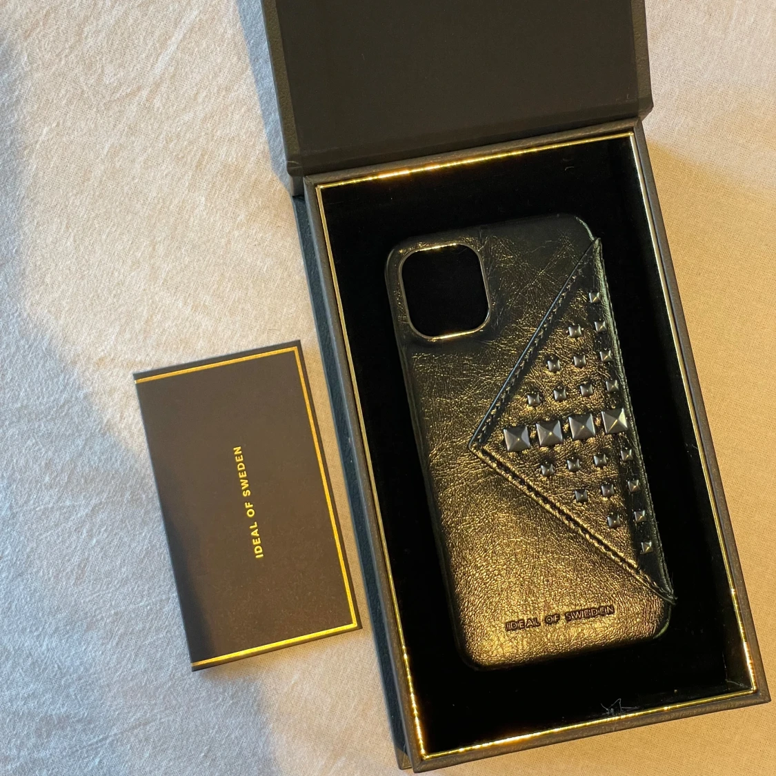 Ideal of Sweden Skal IPhone X