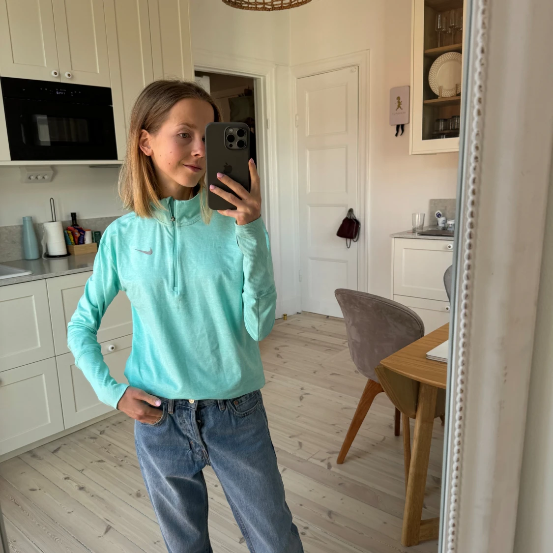 Turkos träningströja från Nike