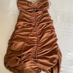 Zara  - Size m but fits s 