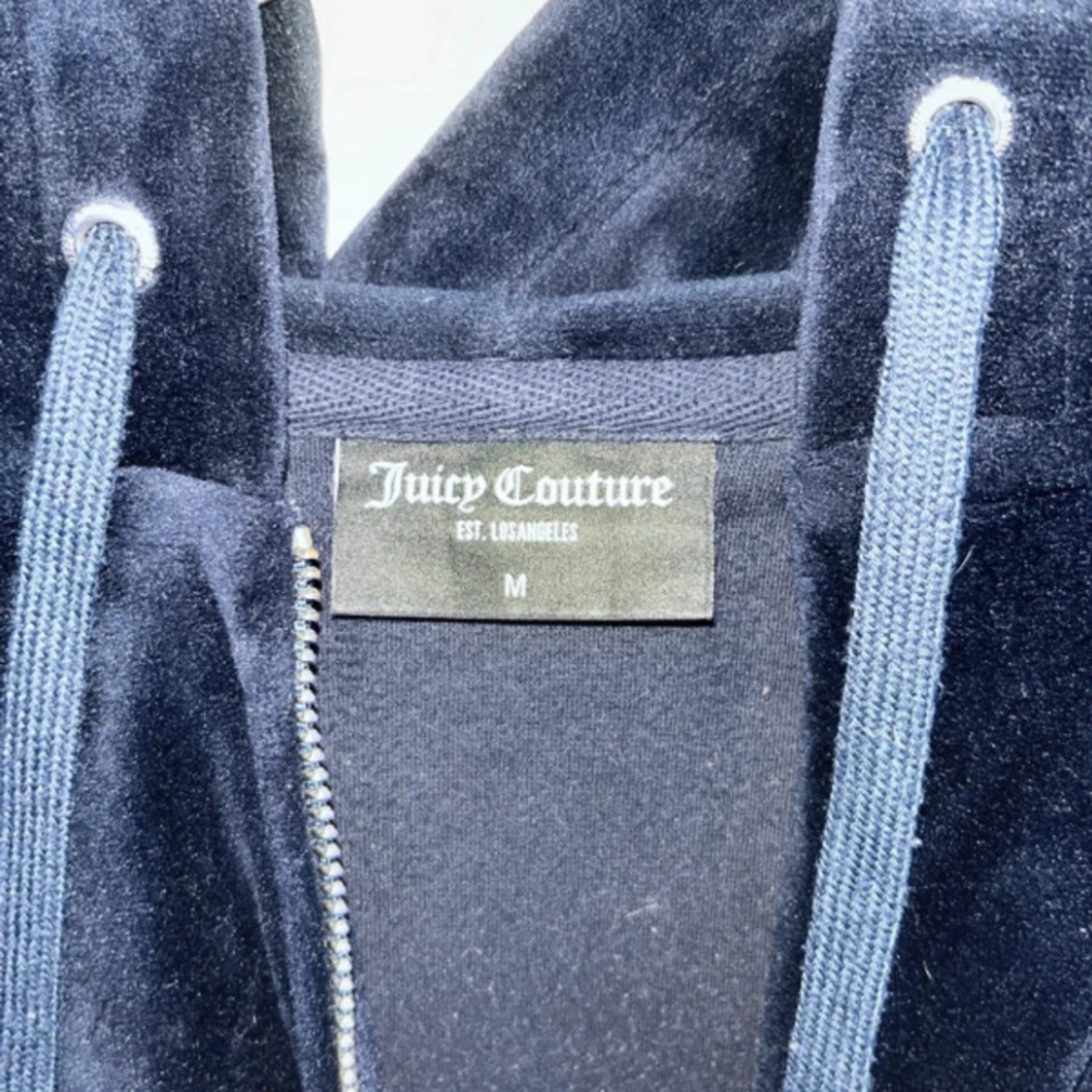Juicy couture zip up storlek M - 92