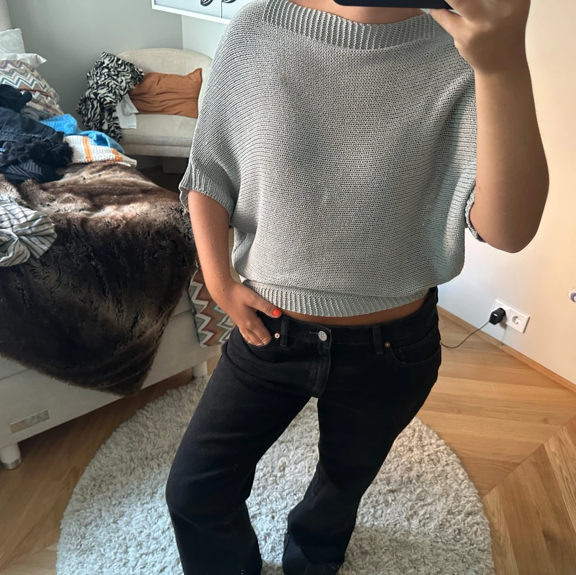 Brå stickad tröja - 90